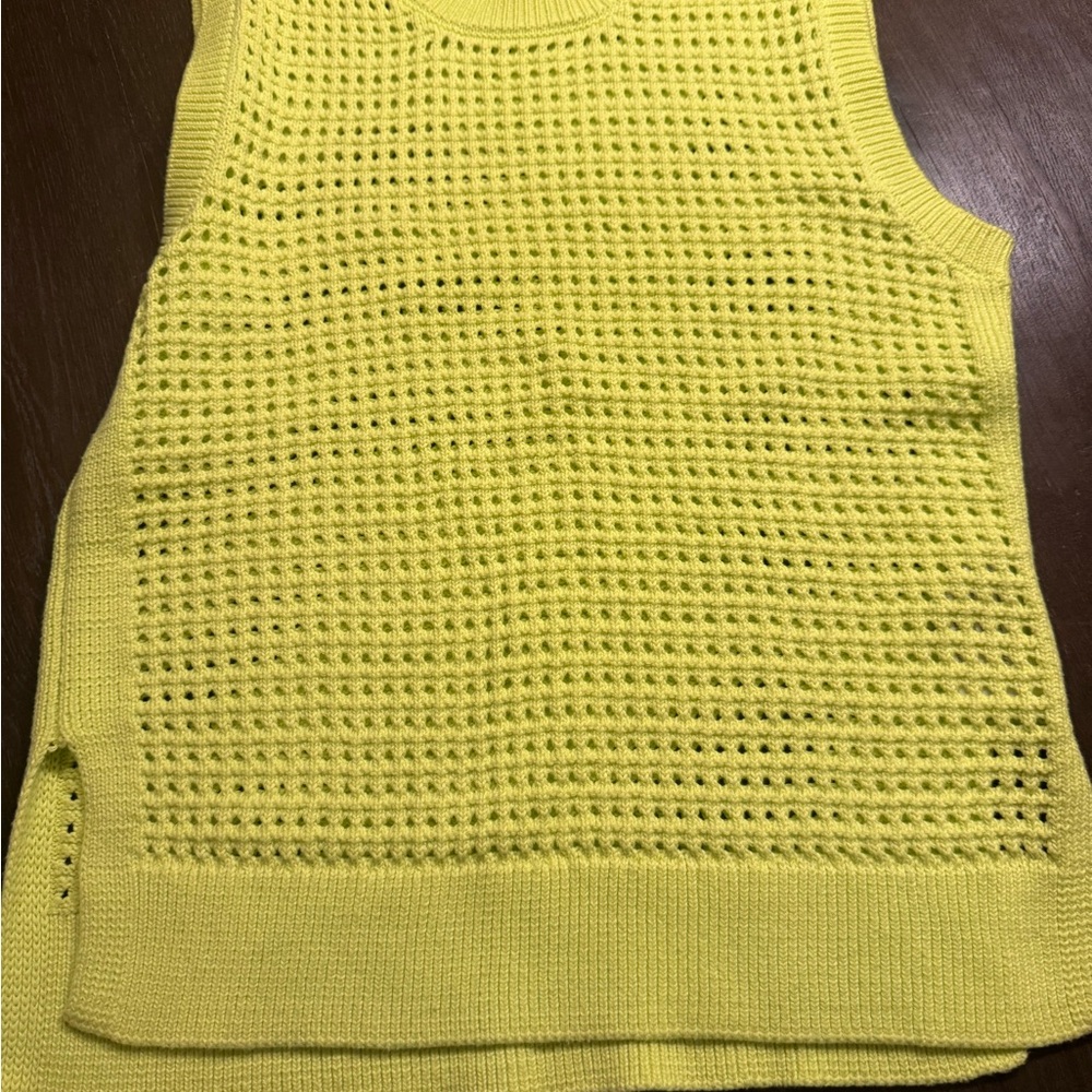 Neon Green Varley Mesh Women’s Vest - Picture 2 of 2